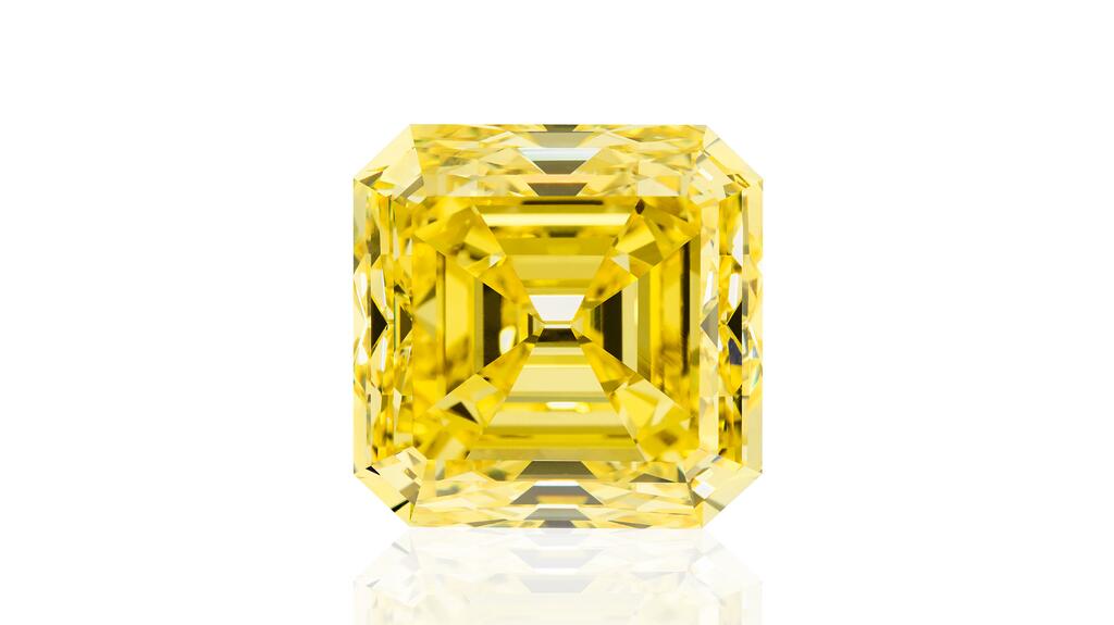Auction house Phillips described the 45.07-carat step-cut fancy vivid yellow diamond as “truly an exceptional mineral specimen.” Phillips 45 carat yellow diamond